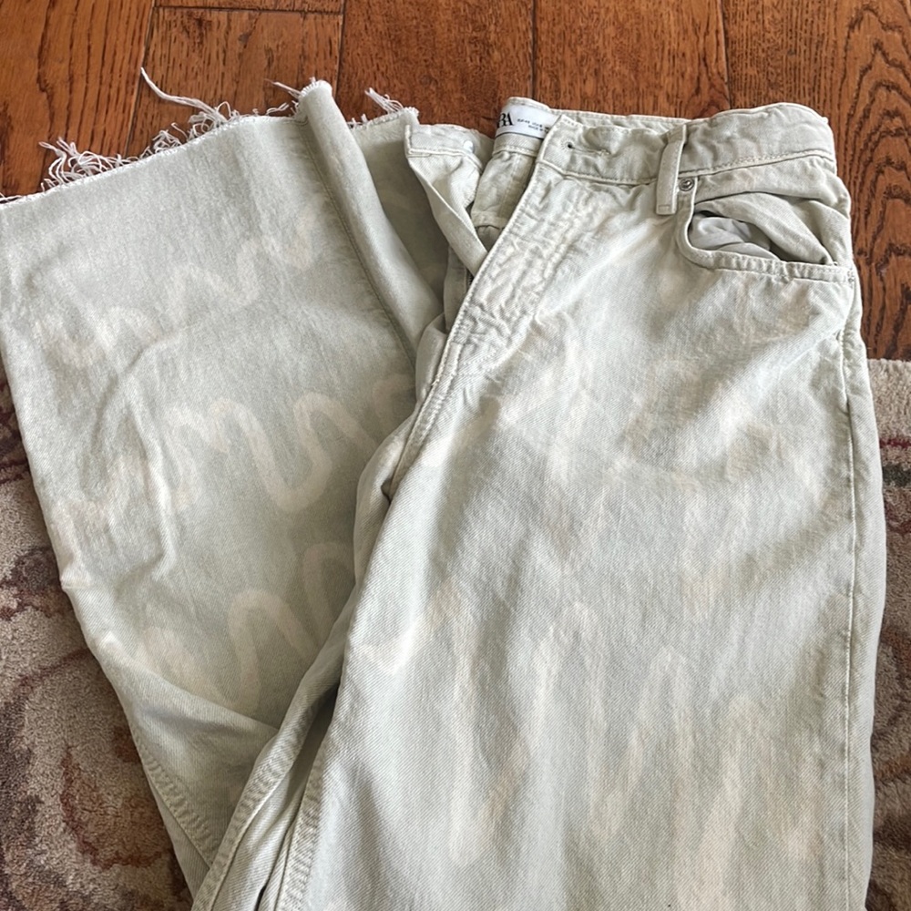 Zara Jeans
